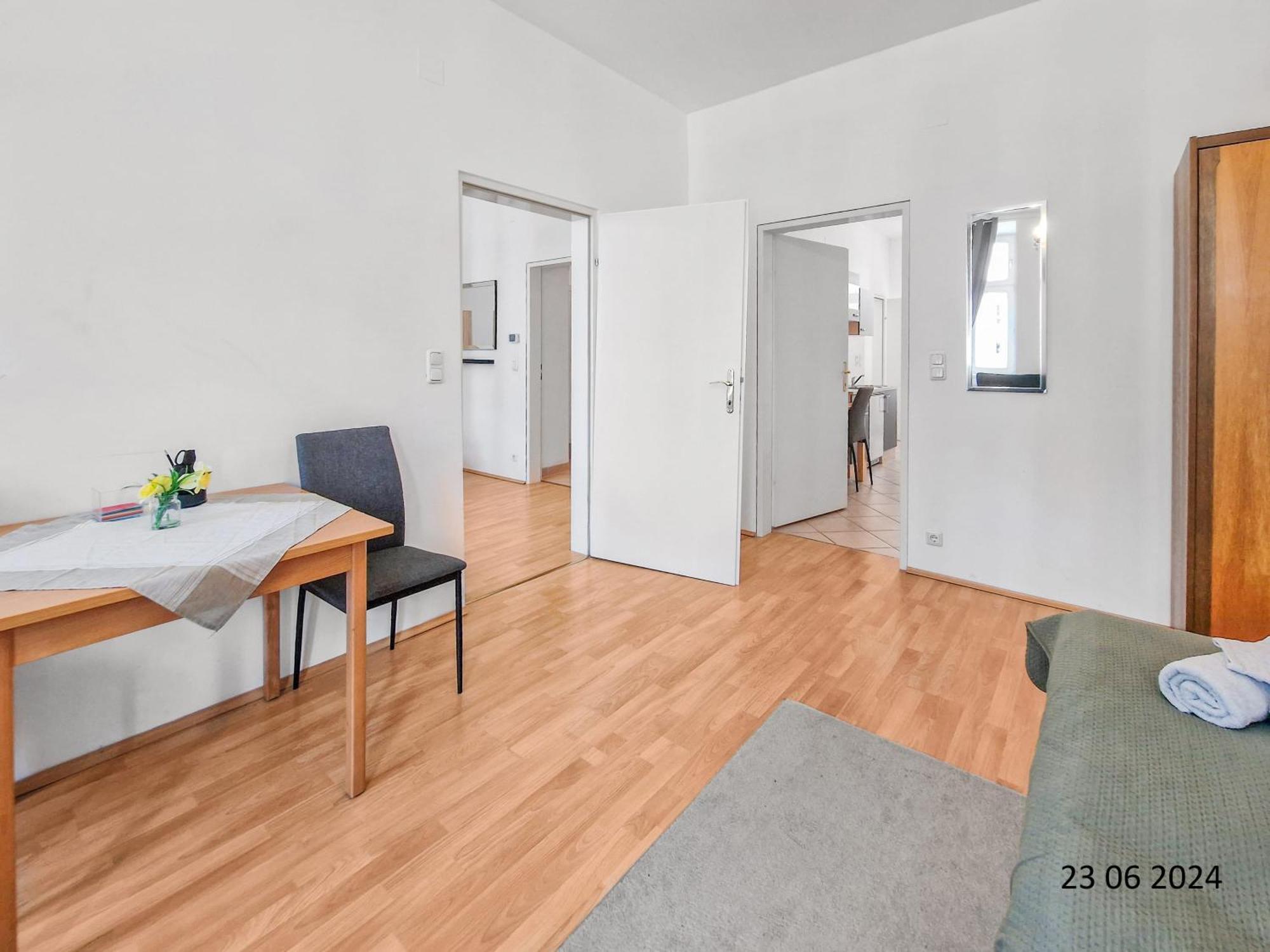 Elegant Three-Bedroom Suite Vienna Luaran gambar